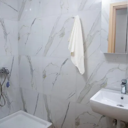 Minimal House Apartment Paralia Katerinis Exterior photo