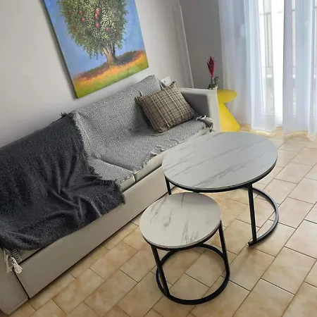 Minimal House Apartment Paralia Katerinis Exterior photo