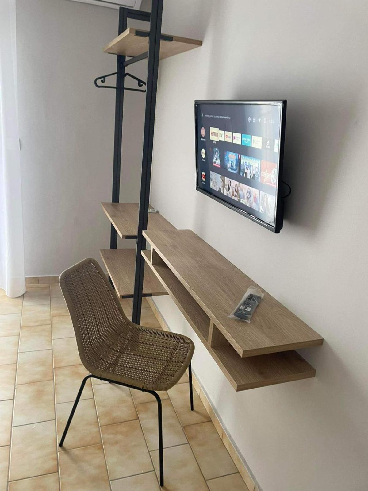 Minimal House * Paralia Katerinis